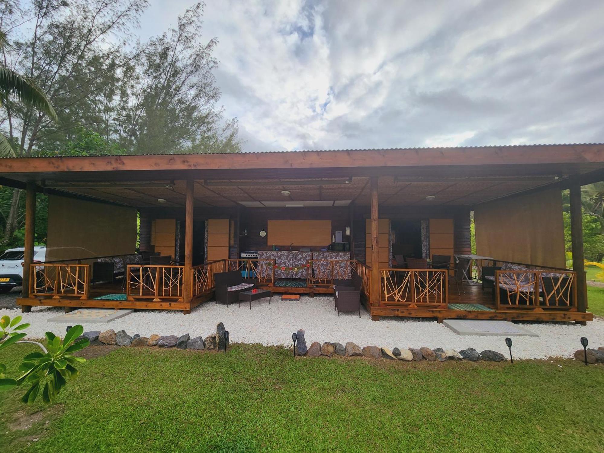 Moanaiti Lodge Maeva Exterior photo